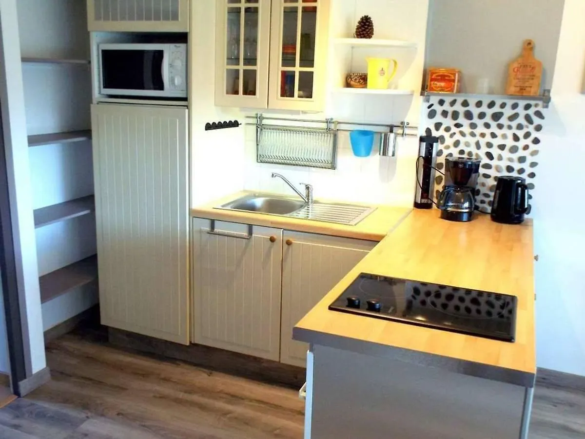 Appartement 2 Pieces Avec Loggia - 300M De La Plage De Carnac - Fr-1-477-91 0*,  France